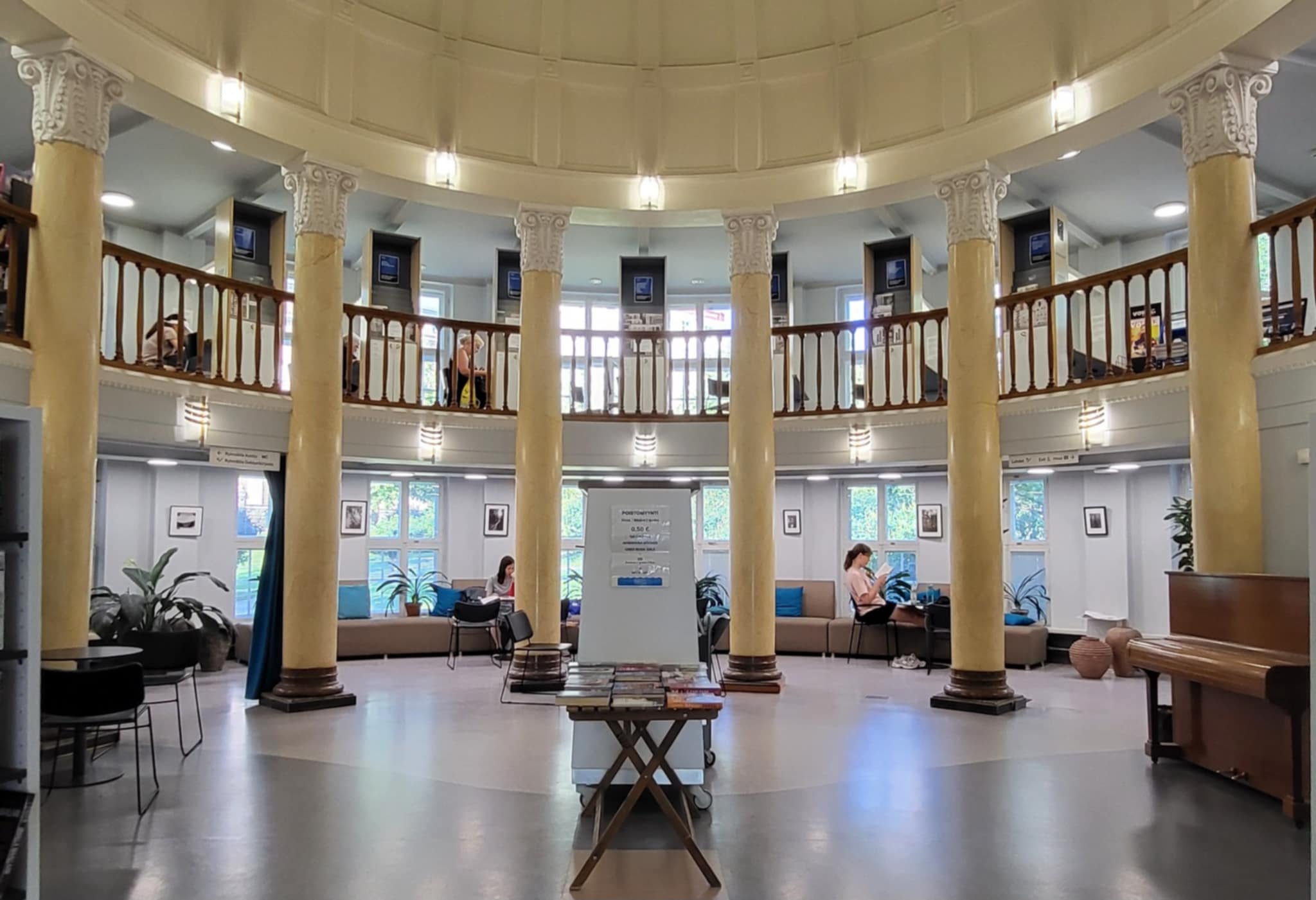 Kallio Library in Helsinki, Finland, for article about writing academic introductions | Kallion kirjasto, Helsinki, Suomi | academic proofreading and editing