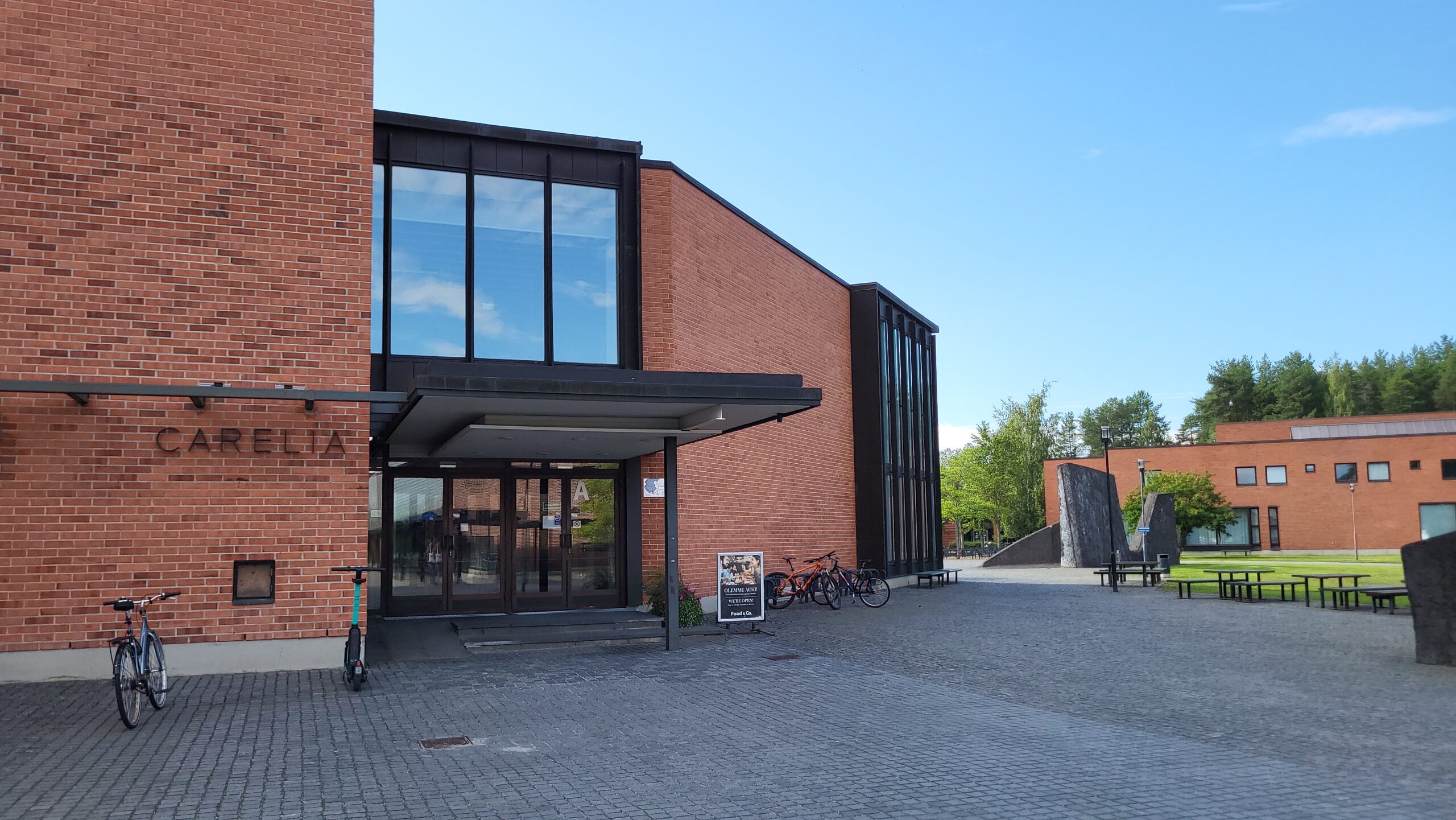 UEF University of Eastern Finland, Joensuu, Itä-Suomen yliopisto, for article about using quotations in academic writing, proofreading and editing services